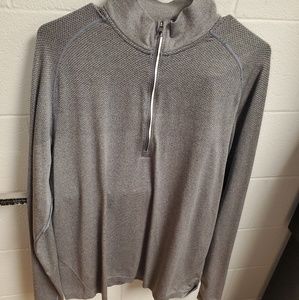 Lululemon 1/4 zip pullover